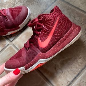 Kyrie Nike kids 13c basketball shoes Kyries